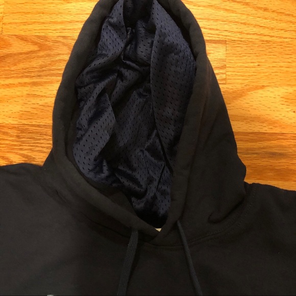 SOLD ON INSTAGRAM - Picture 4 of 4